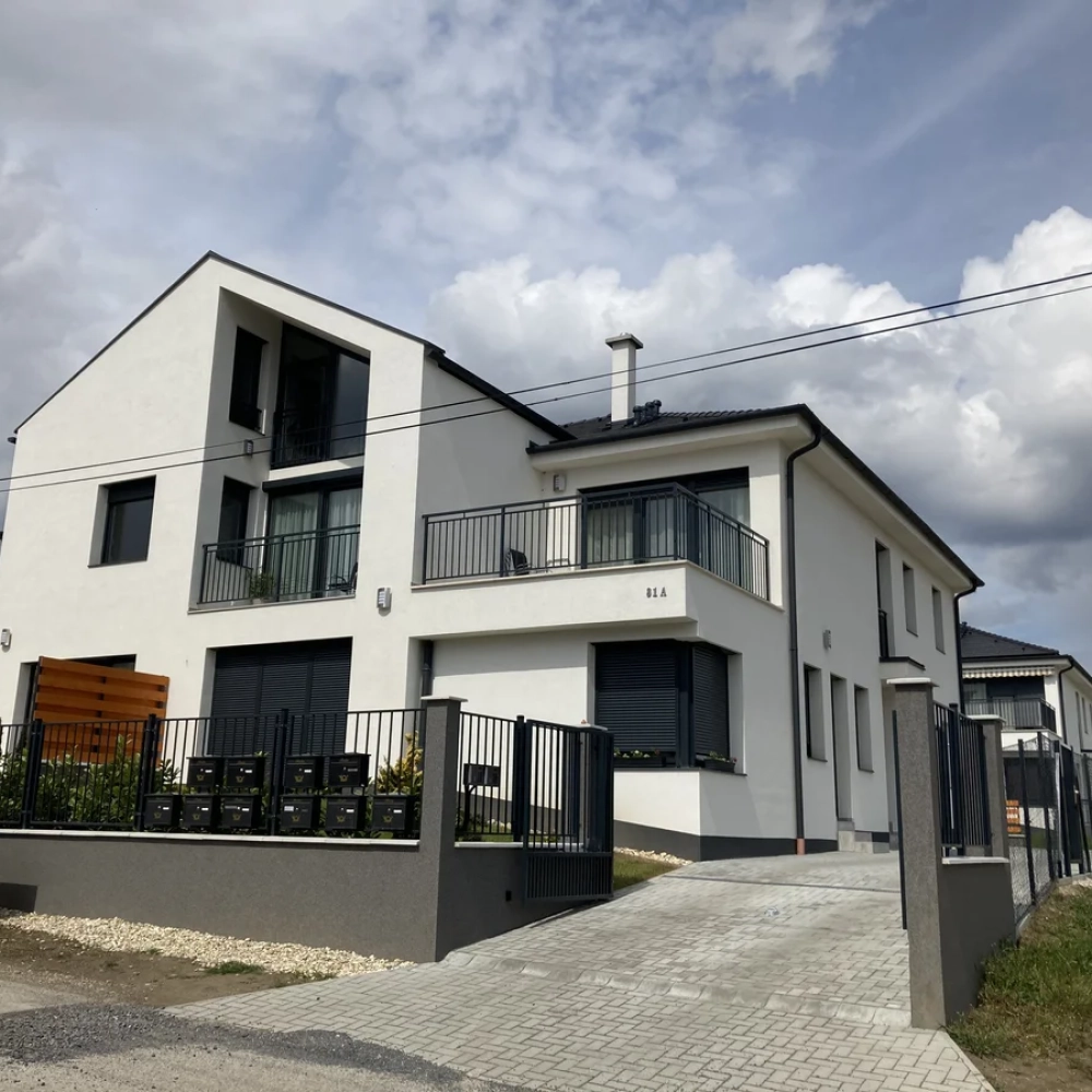 Fecske utcai társasház
