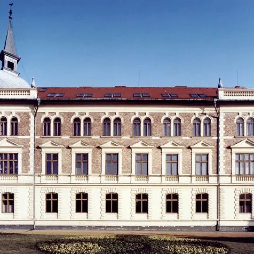 Gimnázium.webp